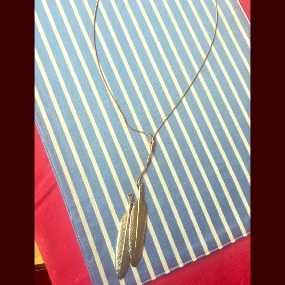 Metallic Feather Necklace